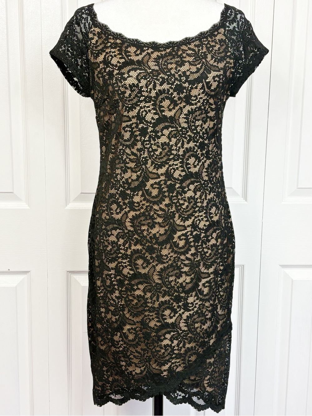 bisou bisou michele bohbot black dress Lace Cap Sleeve Bodycon Sheath 12 SELECT SIZE:L Occasion:Prom Dresses Bebe Women's Rib Mock